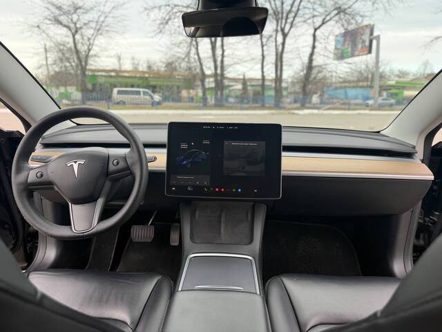 Срочная продажа авто Tesla Model 3 фото 3
