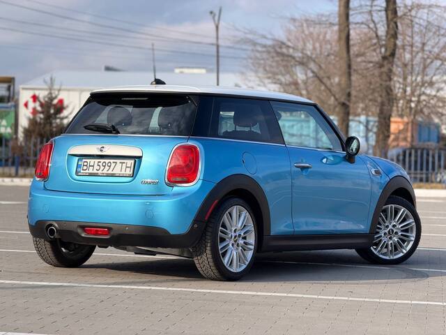 Срочная продажа авто MINI Cooper фото 6