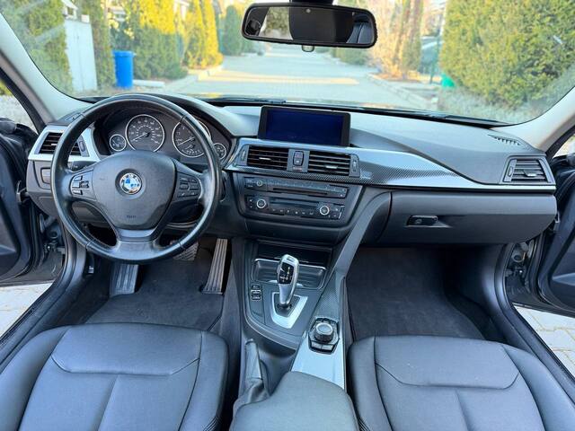 Срочная продажа авто BMW 3 Series фото 3