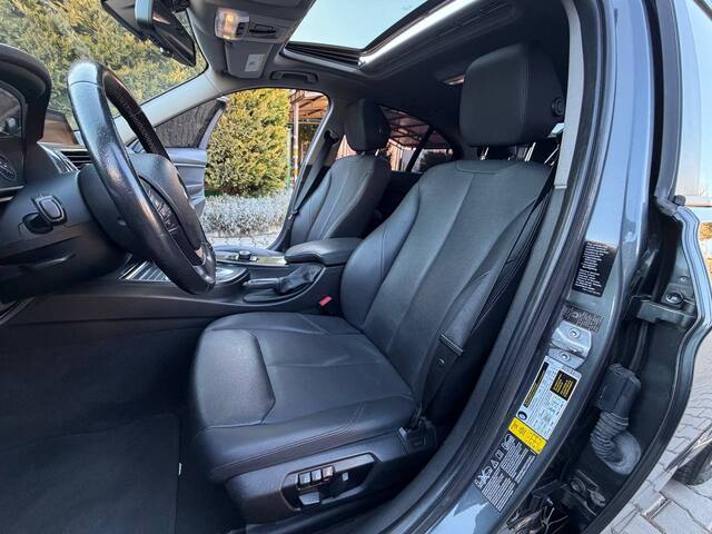 Срочная продажа авто BMW 3 Series фото 2