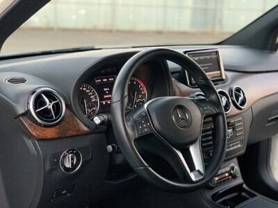 Срочная продажа авто Mercedes-Benz B250 фото 8