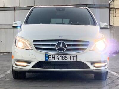 Срочная продажа авто Mercedes-Benz B250 фото 2