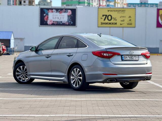 Срочная продажа авто Hyundai Sonata фото 4