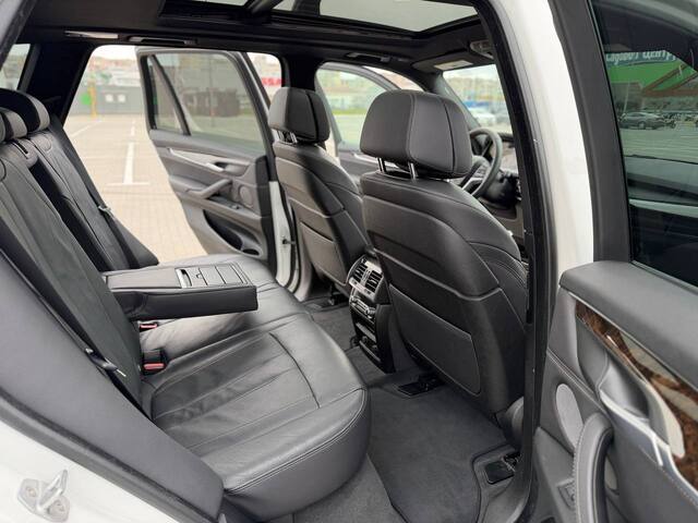 Срочная продажа авто BMW X5 фото 5