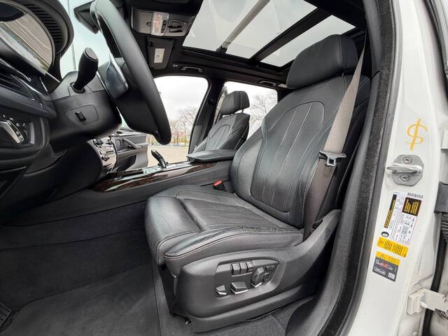 Срочная продажа авто BMW X5 фото 2
