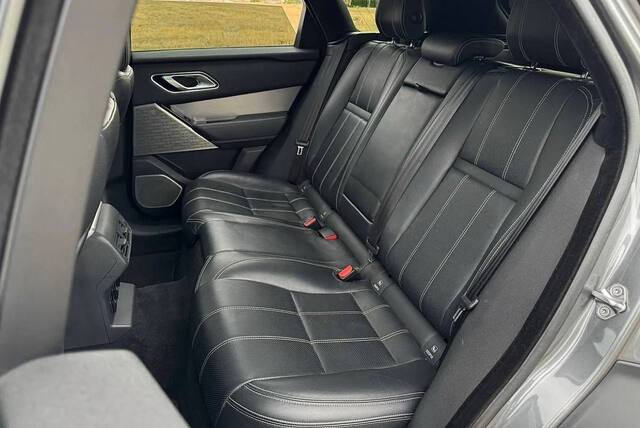 Срочная продажа авто Land Rover Range Rover Velar фото 6