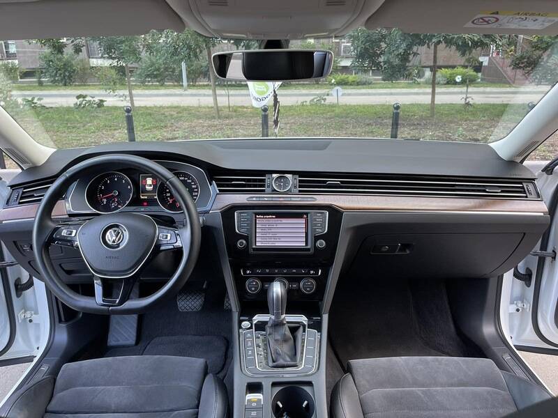 Срочная продажа авто Volkswagen Passat  фото 3