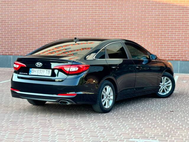 Срочная продажа авто Hyundai Sonata фото 8