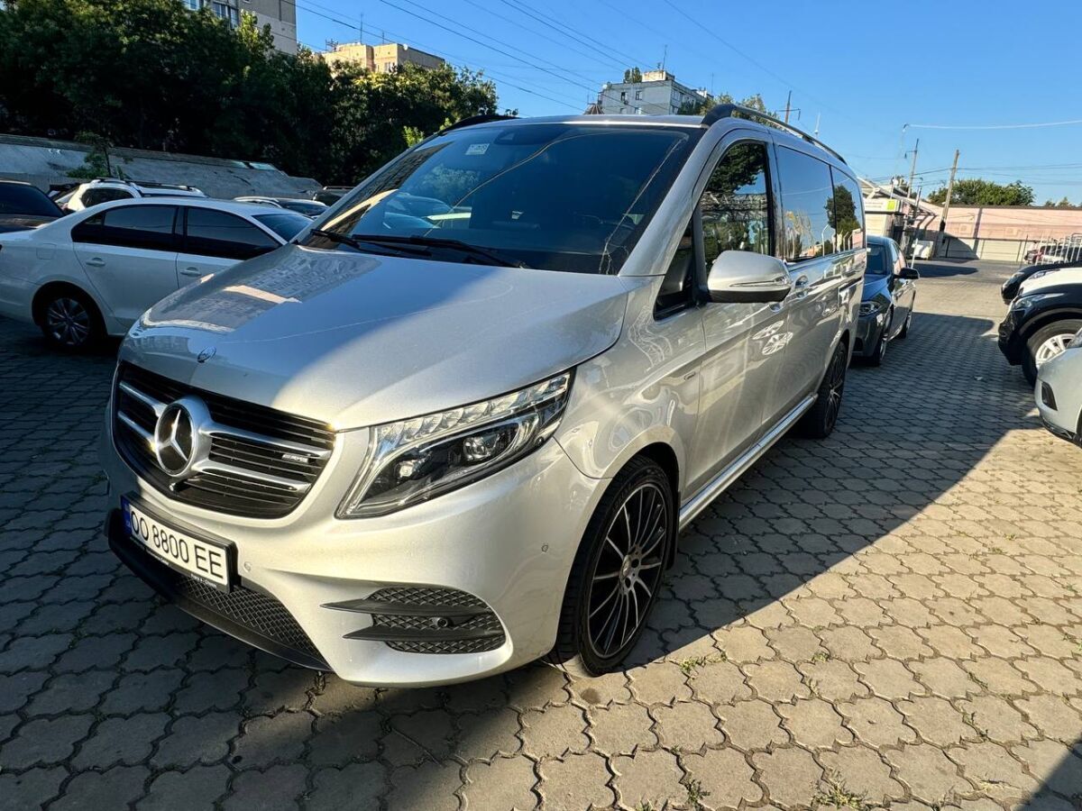 Срочная продажа авто Mercedes Benz V-250 фото 1