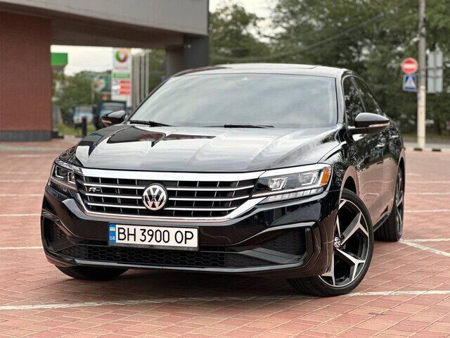 Срочная продажа авто Volkswagen Passat В9 фото 1