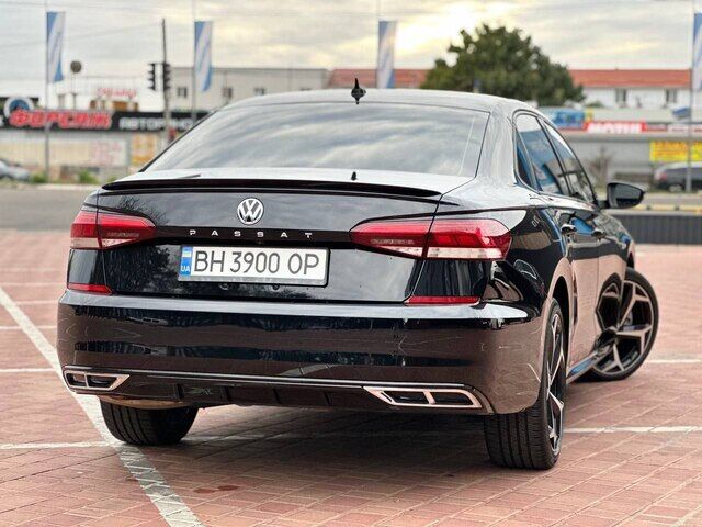 Срочная продажа авто Volkswagen Passat В9 фото 4