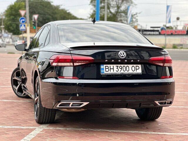 Срочная продажа авто Volkswagen Passat В9 фото 3