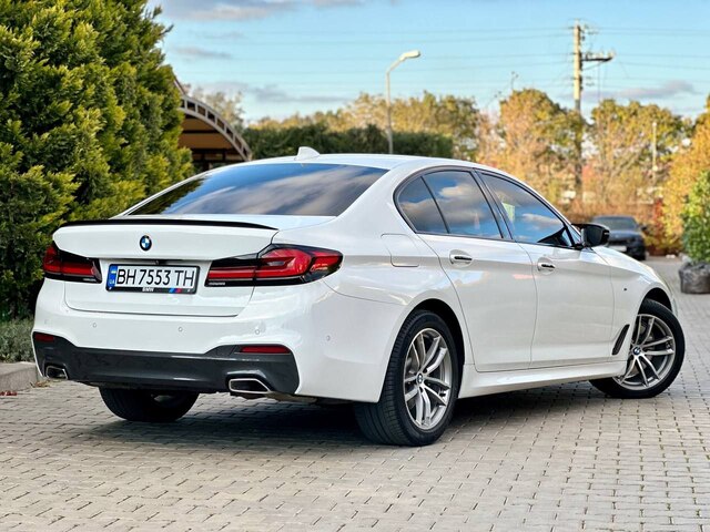 Срочная продажа авто BMW 520d фото 6