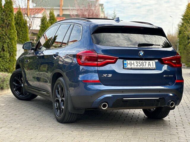 Срочная продажа авто BMW X3 фото 2