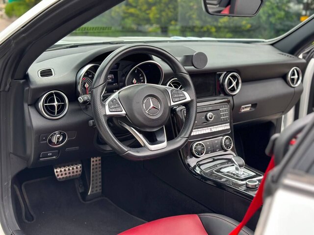 Срочная продажа авто Mercedes-Benz SLC - Class фото 5