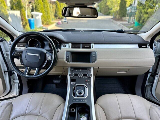 Срочная продажа авто Land Rover Range Rover Evogue фото 3