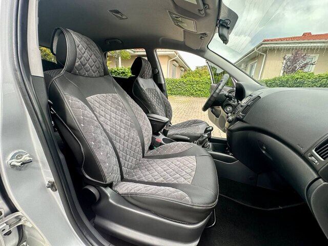 Срочная продажа авто Hyundai i30 фото 4