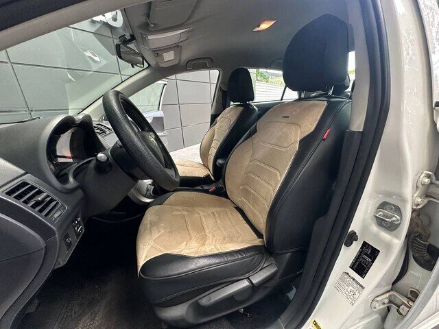 Срочная продажа авто Toyota Corolla фото 5