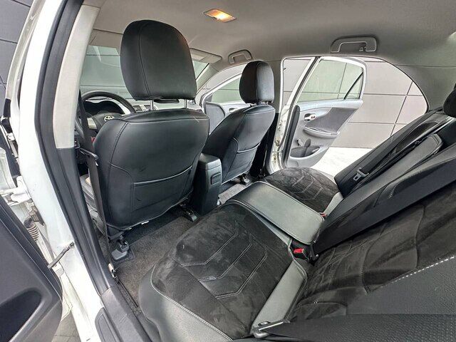 Срочная продажа авто Toyota Corolla фото 4