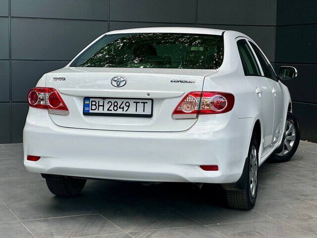 Срочная продажа авто Toyota Corolla фото 2