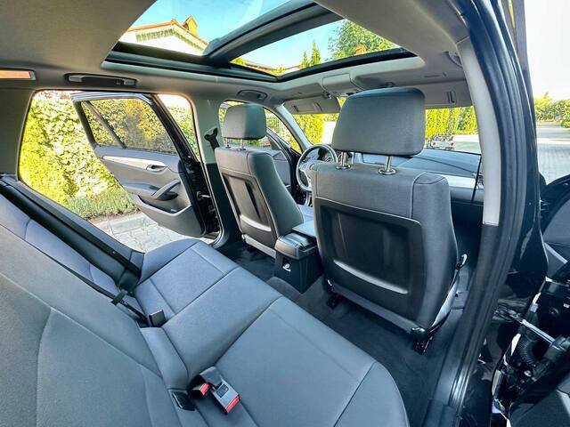 Срочная продажа авто BMW X1 фото 3