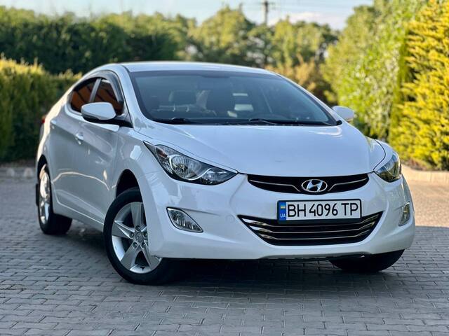 Срочная продажа авто Hyundai Elantra фото 1