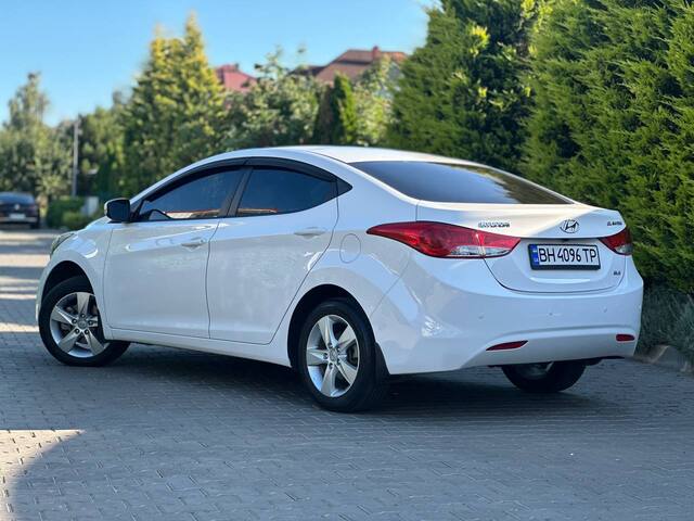 Срочная продажа авто Hyundai Elantra фото 2