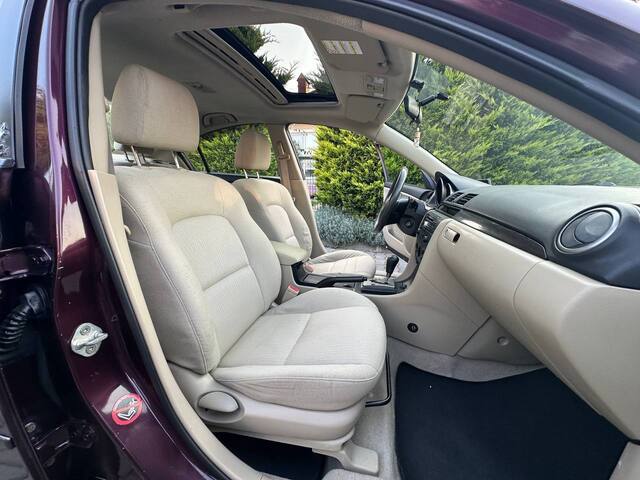 Срочная продажа авто Mazda 3 фото 3