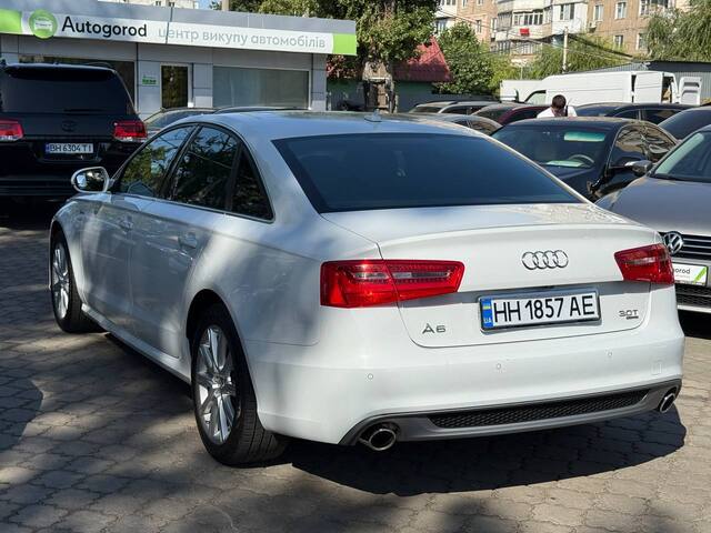 Срочная продажа авто Audi A6 фото 9