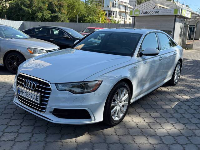 Срочная продажа авто Audi A6 фото 8