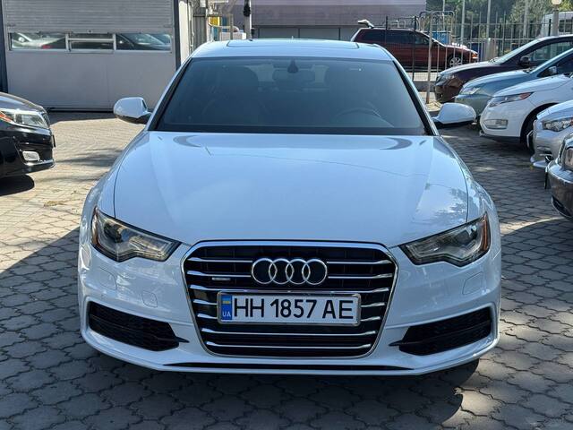 Срочная продажа авто Audi A6 фото 7