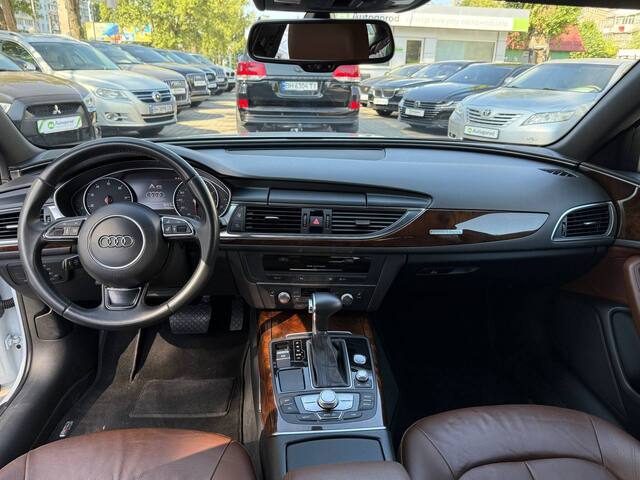 Срочная продажа авто Audi A6 фото 5
