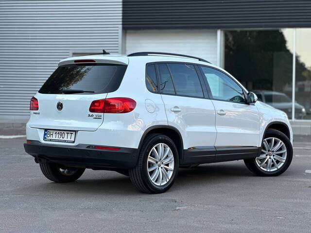 Срочная продажа авто Volkswagen Tiguan фото 7