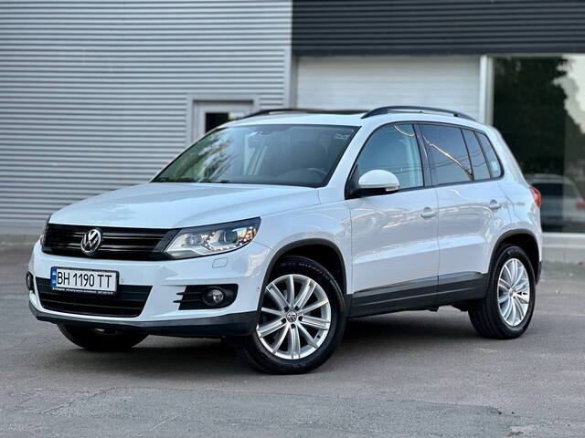 Срочная продажа авто Volkswagen Tiguan фото 6