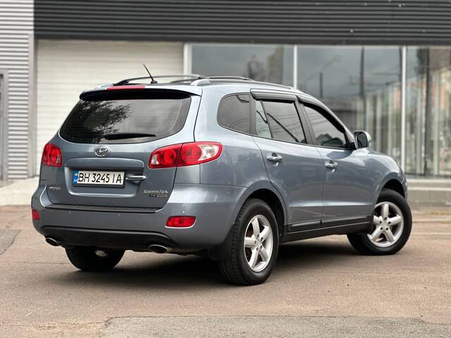 Срочная продажа авто Hyundai Santa Fe фото 7