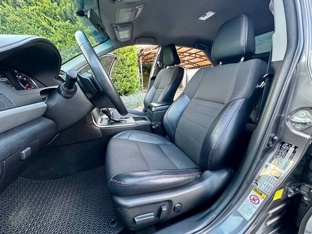 Срочная продажа авто Toyota Camry фото 3