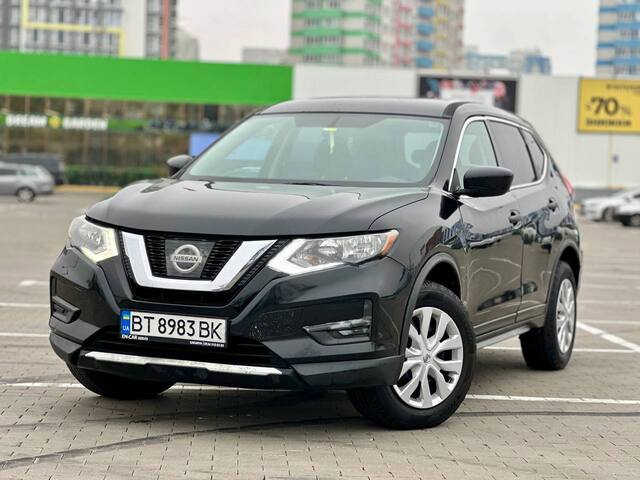 Срочная продажа авто Nissan Rogue фото 1