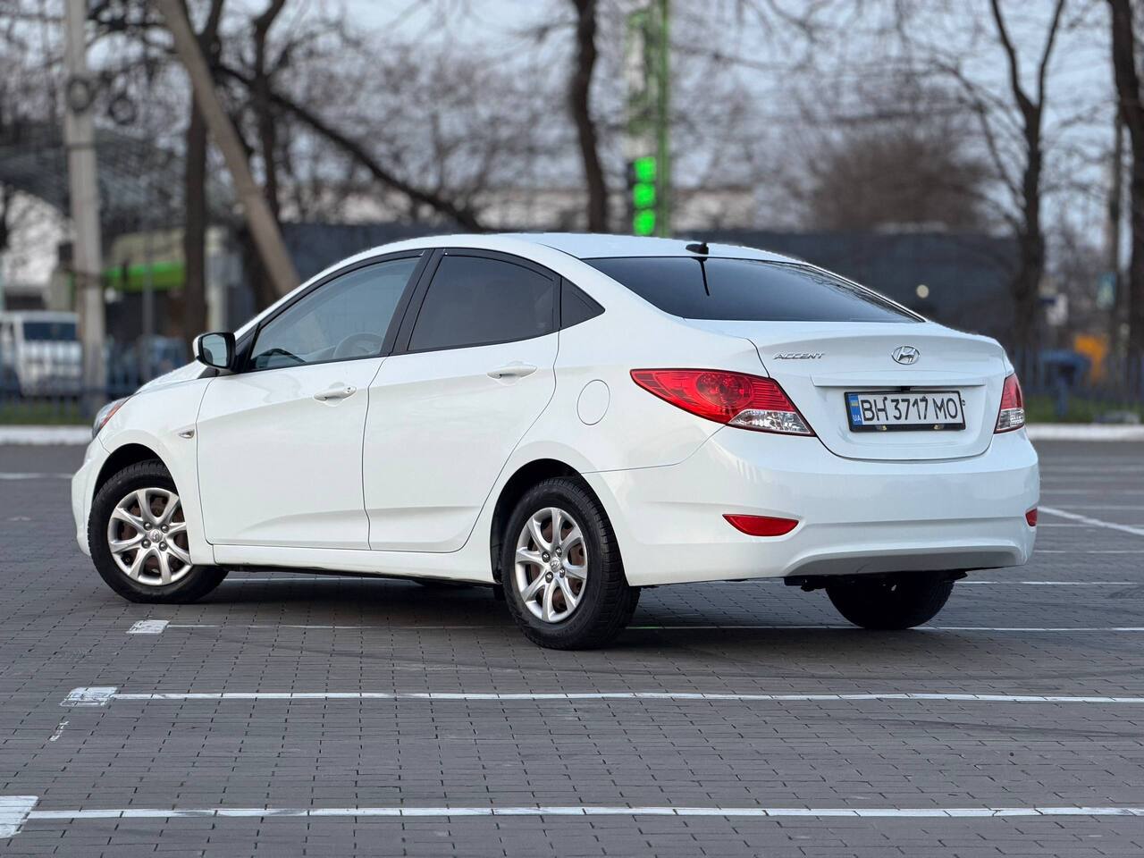 Срочная продажа авто Hyundai Accent фото 3