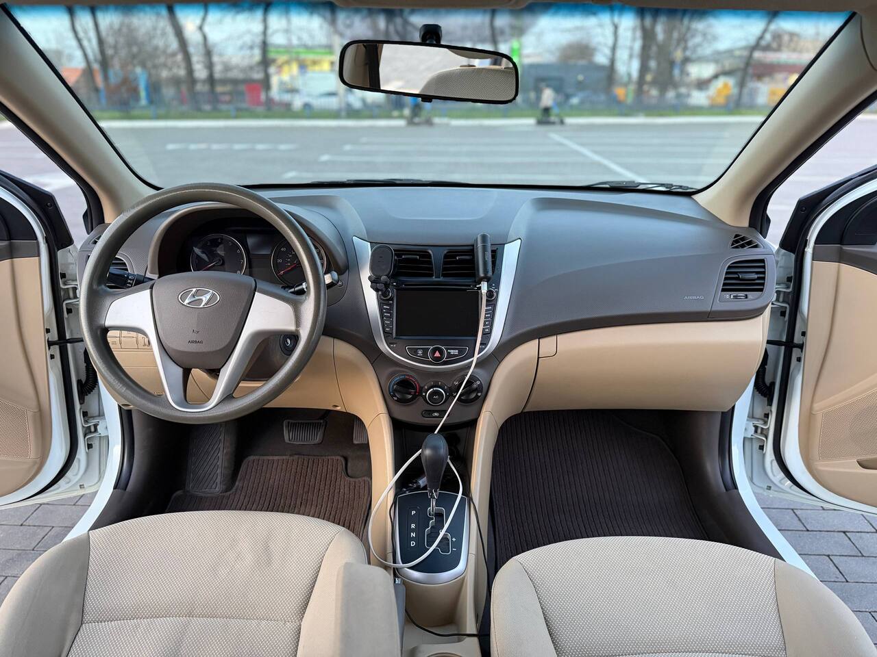 Срочная продажа авто Hyundai Accent фото 2