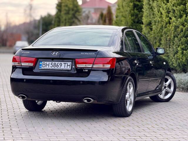 Срочная продажа авто Hyundai Sonata фото 2