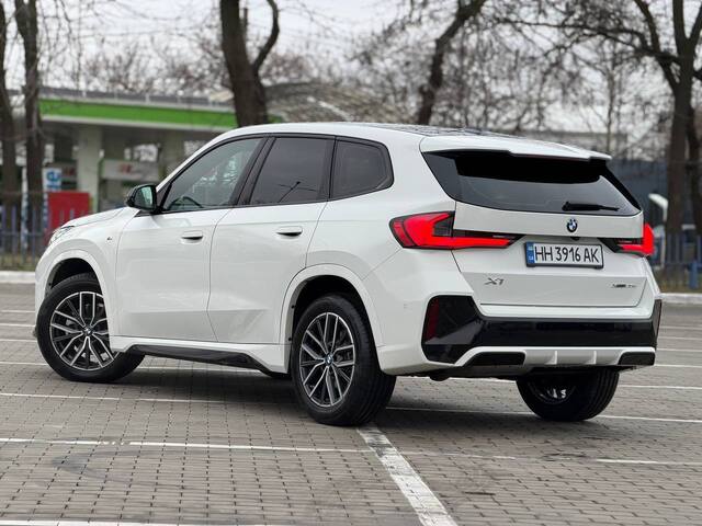 Срочная продажа авто BMW X1 фото 7