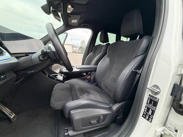 Срочная продажа авто BMW X1 фото 6