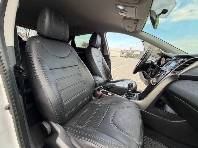 Срочная продажа авто Hyundai i30 фото 2