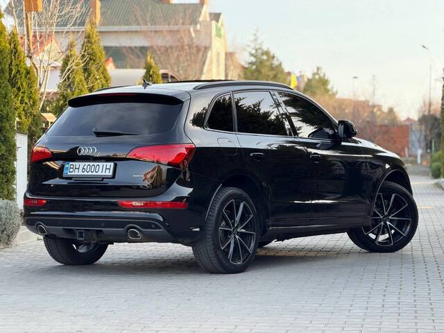 Срочная продажа авто Audi Q5 фото 3