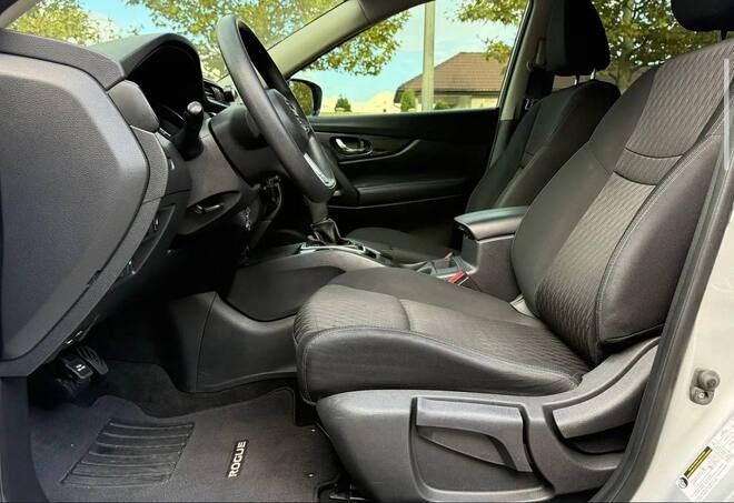 Срочная продажа авто Nissan Rogue фото 4