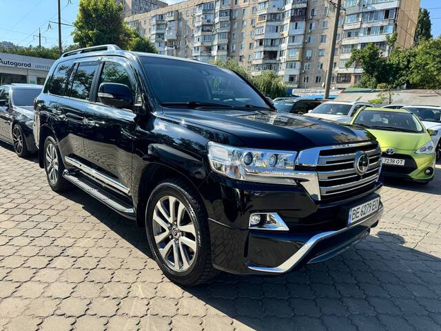 Срочная продажа авто Toyota Land Cruiser 200 фото 8