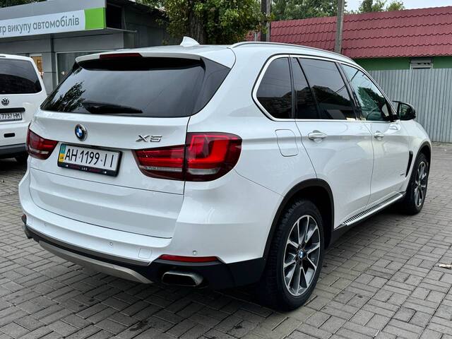 Срочная продажа авто BMW X5 M50i фото 4