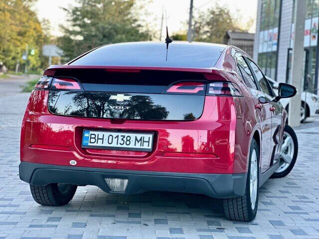 Срочная продажа авто Chevrolet Volt фото 5