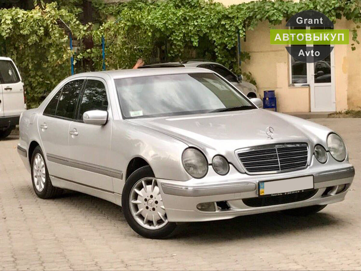 Mercedes-E-Class-1.jpg